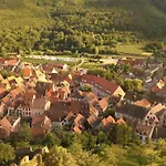 Les Remparts Hotel 3*