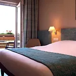 Hotel Les Remparts 3*