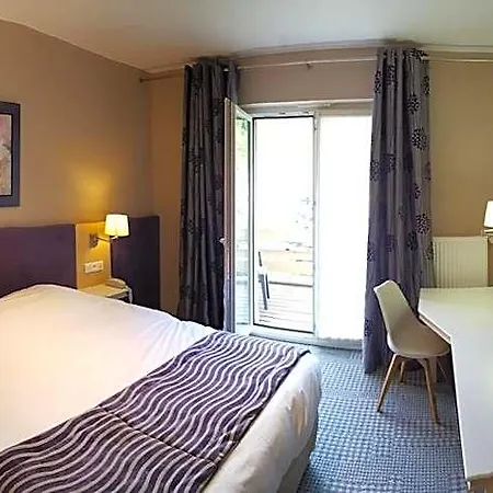 Les Remparts Hotel 3*