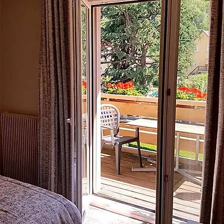 Hotel Les Remparts