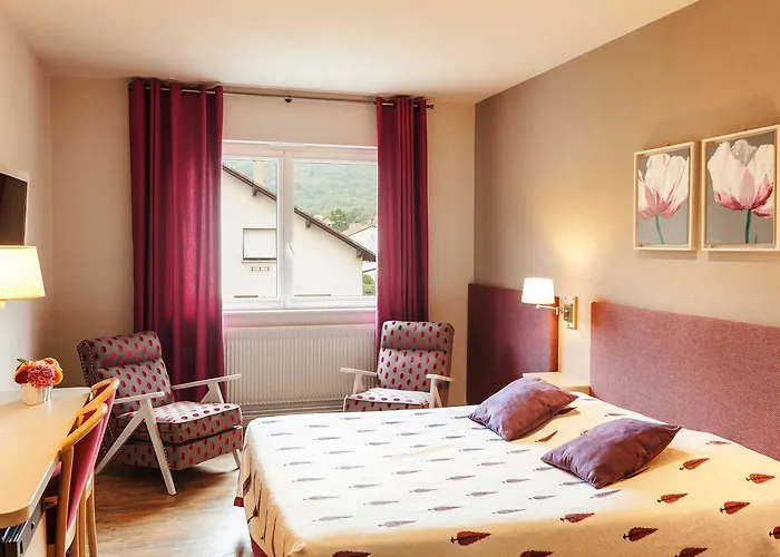 Hotel Les Remparts 3*